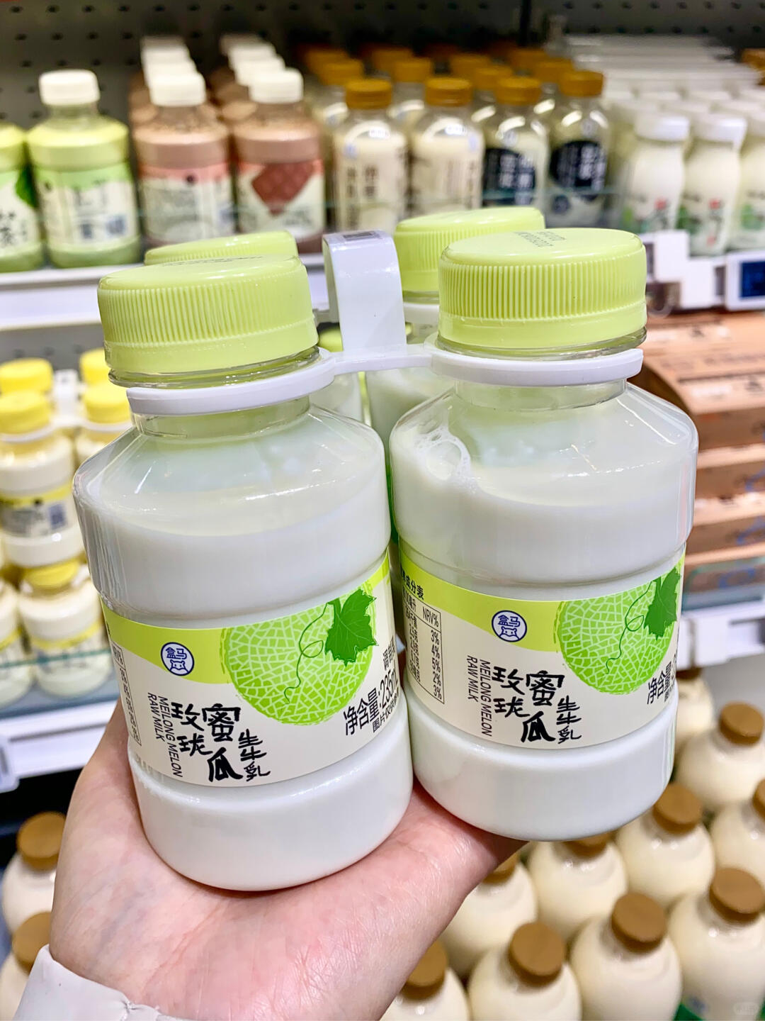 骑手进行即时配送